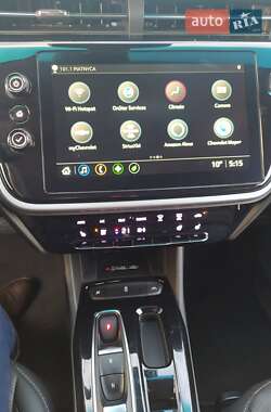Хэтчбек Chevrolet Bolt EV 2022 в 