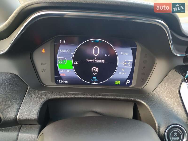 Хэтчбек Chevrolet Bolt EV 2022 в Киеве