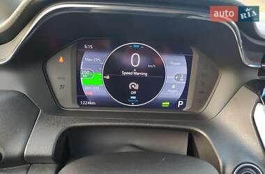 Хэтчбек Chevrolet Bolt EV 2022 в 