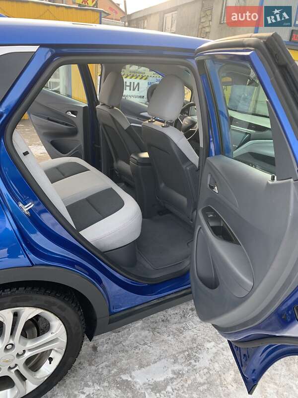 Хетчбек Chevrolet Bolt EV 2021 в Києві фото 2 Хетчбек Chevrolet Bolt EV 2021 в Києві