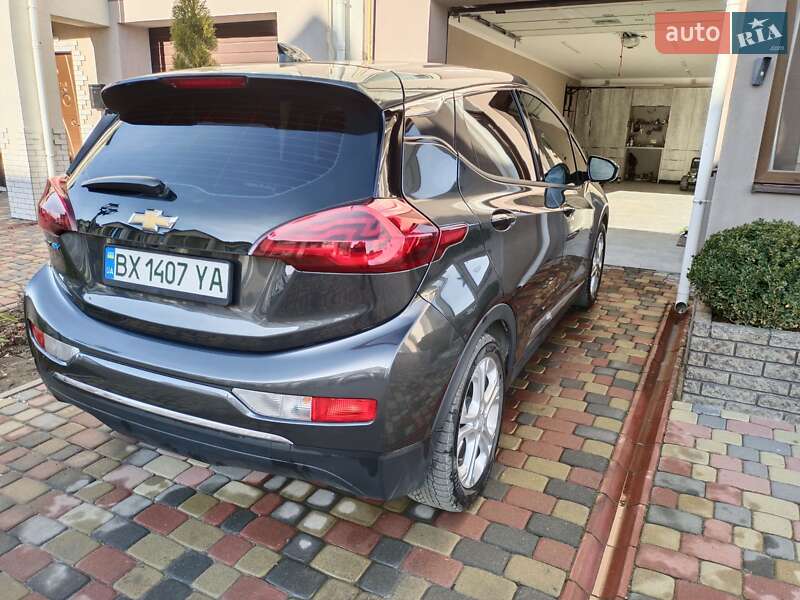 Хэтчбек Chevrolet Bolt EV 2018 в Хмельницком фото 12 Хэтчбек Chevrolet Bolt EV 2018 в Хмельницком
