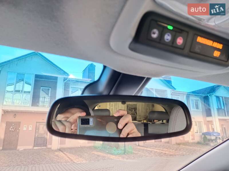 Хэтчбек Chevrolet Bolt EV 2018 в Хмельницком фото 23 Хэтчбек Chevrolet Bolt EV 2018 в Хмельницком