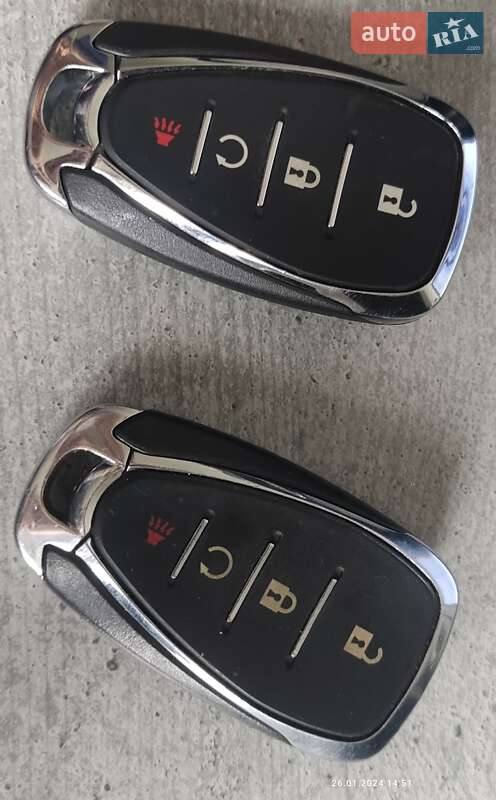 Хэтчбек Chevrolet Bolt EV 2019 в Киеве
