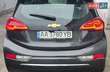 Хэтчбек Chevrolet Bolt EV 2019 в 