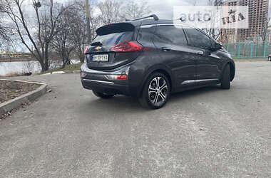 Хэтчбек Chevrolet Bolt EV 2019 в Киеве