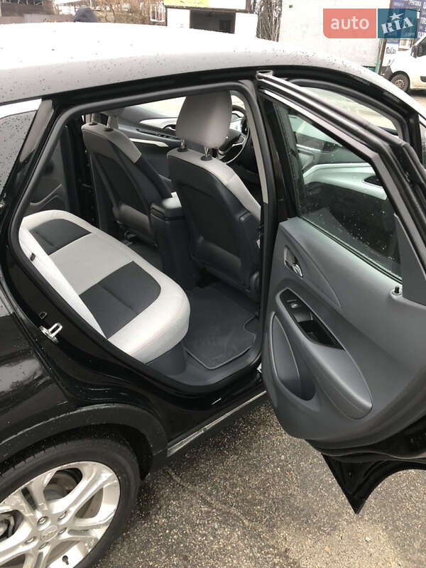Хэтчбек Chevrolet Bolt EV 2020 в Запорожье
