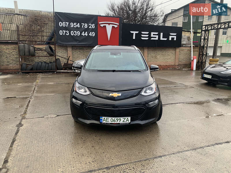 Хэтчбек Chevrolet Bolt EV 2018 в Днепре