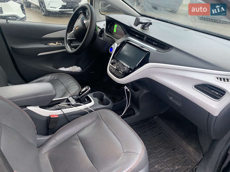 Хэтчбек Chevrolet Bolt EV 2018 в Днепре