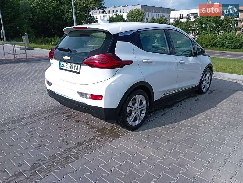 Хетчбек Chevrolet Bolt EV 2017 в Львові фото 5 Хетчбек Chevrolet Bolt EV 2017 в Львові