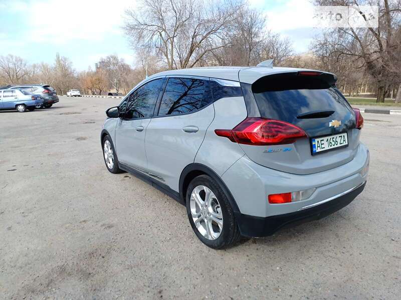 Хэтчбек Chevrolet Bolt EV 2020 в Днепре