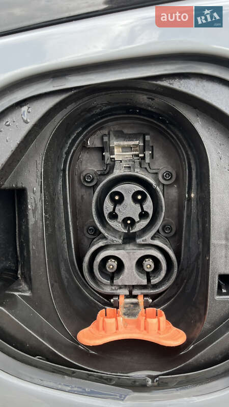 Хэтчбек Chevrolet Bolt EV 2020 в Николаеве