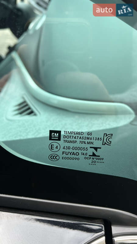 Хэтчбек Chevrolet Bolt EV 2020 в Николаеве