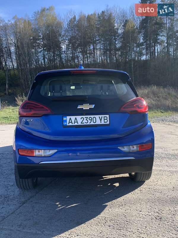 Хетчбек Chevrolet Bolt EV 2021 в Києві фото 25 Хетчбек Chevrolet Bolt EV 2021 в Києві