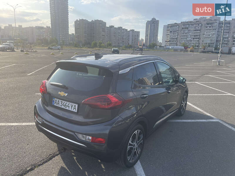 Хэтчбек Chevrolet Bolt EV 2018 в Киеве фото 9 Хэтчбек Chevrolet Bolt EV 2018 в Киеве