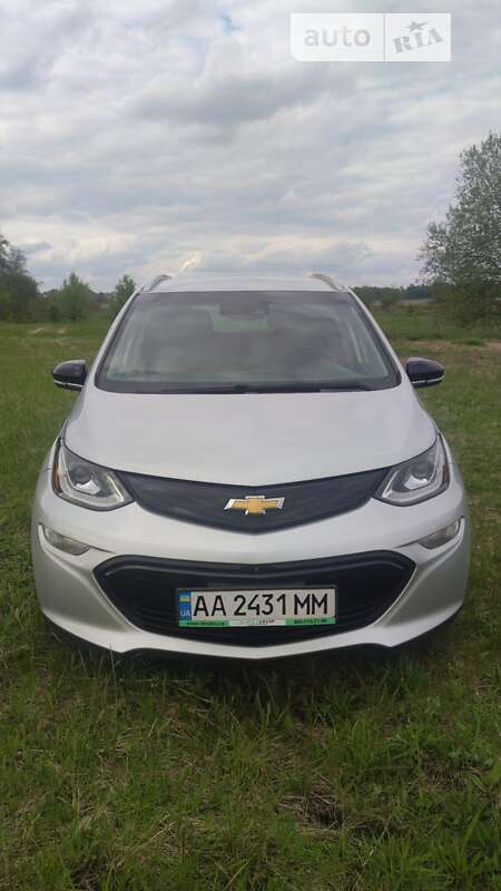 Хэтчбек Chevrolet Bolt EV 2017 в Барышевке