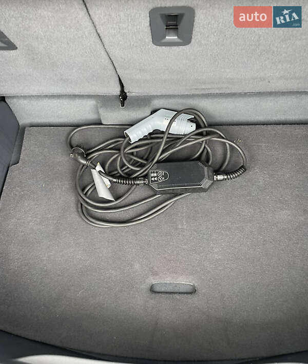 Хетчбек Chevrolet Bolt EV 2019 в Івано-Франківську фото 37 Хетчбек Chevrolet Bolt EV 2019 в Івано-Франківську