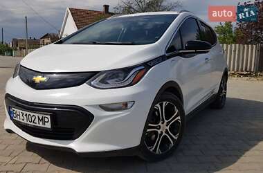 Хэтчбек Chevrolet Bolt EV 2017 в 
