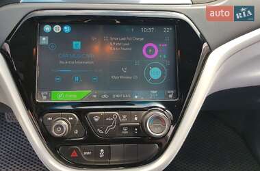Хетчбек Chevrolet Bolt EV 2017 в Рені