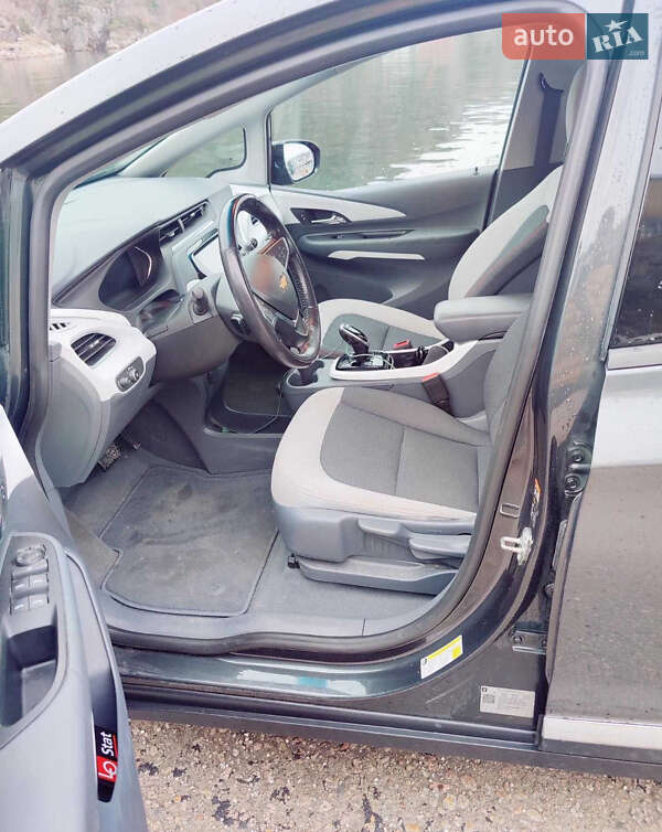 Хетчбек Chevrolet Bolt EV 2017 в Києві