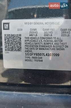 Хэтчбек Chevrolet Bolt EV 2019 в 