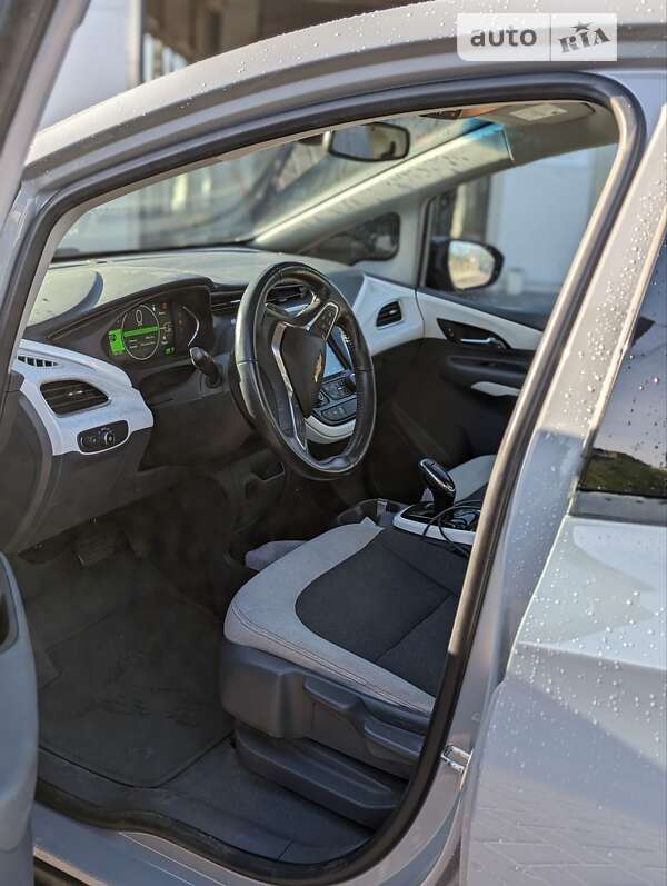 Хэтчбек Chevrolet Bolt EV 2019 в Ровно