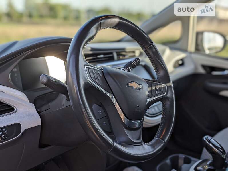 Хэтчбек Chevrolet Bolt EV 2019 в Ровно