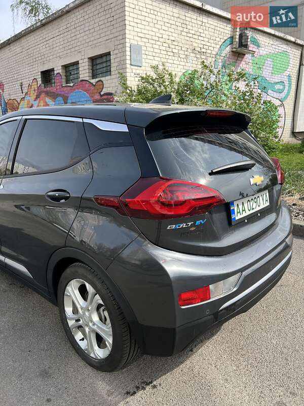 Хетчбек Chevrolet Bolt EV 2017 в Києві