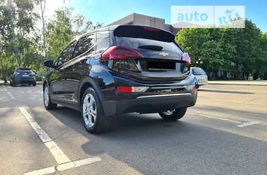 Хэтчбек Chevrolet Bolt EV 2021 в 