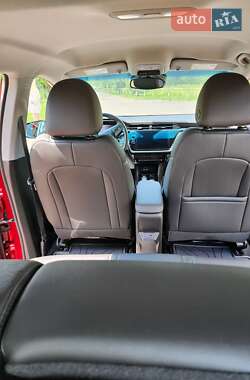 Хэтчбек Chevrolet Bolt EV 2023 в 
