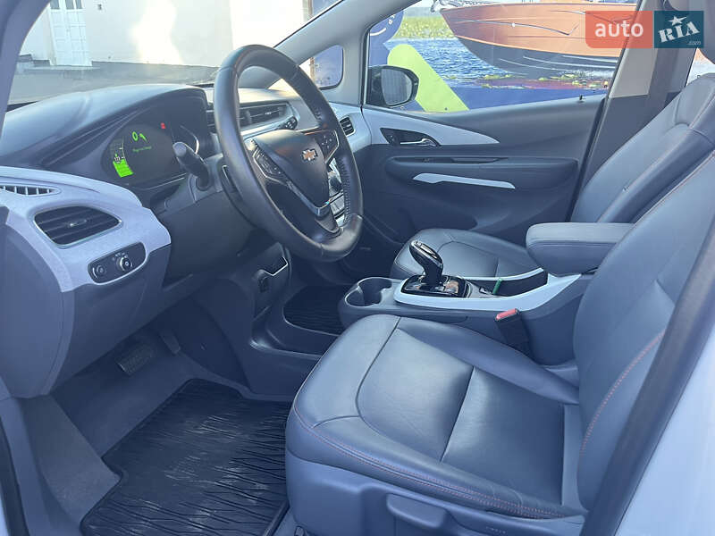 Хэтчбек Chevrolet Bolt EV 2021 в Павлограде