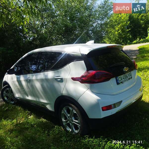 Хэтчбек Chevrolet Bolt EV 2018 в Умани