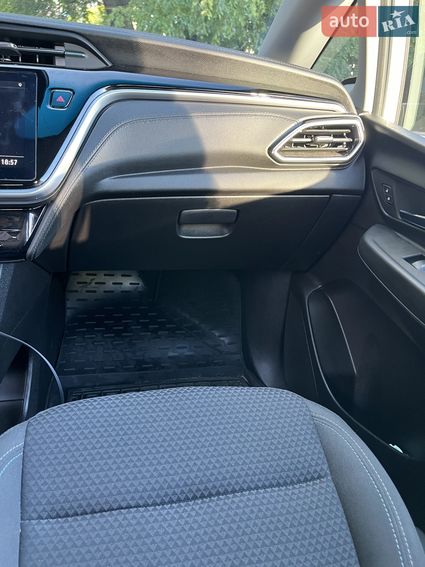 2022 Chevrolet Bolt EUV - мініатюра 17