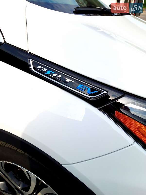 Хэтчбек Chevrolet Bolt EV 2020 в Полтаве