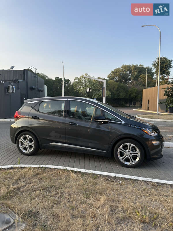 Хэтчбек Chevrolet Bolt EV 2017 в Одессе