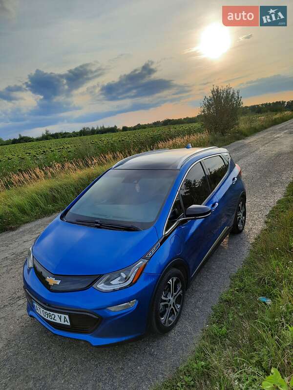 Хэтчбек Chevrolet Bolt EV 2017 в Ивано-Франковске фото 11 Хэтчбек Chevrolet Bolt EV 2017 в Ивано-Франковске