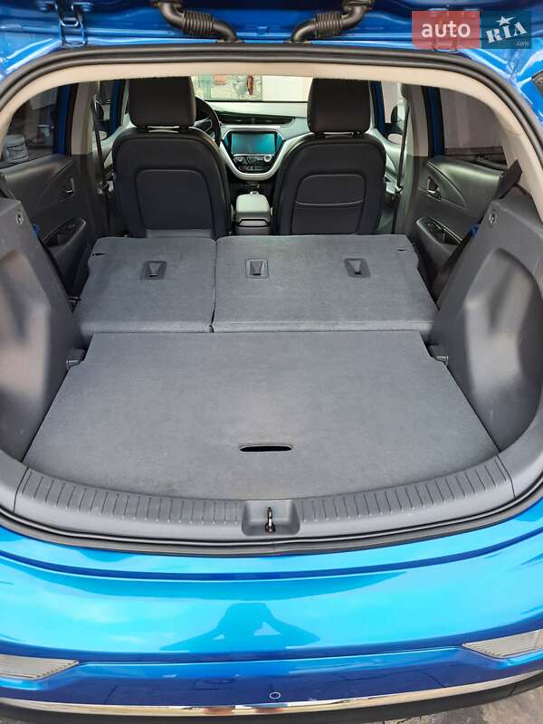 Хэтчбек Chevrolet Bolt EV 2017 в Ивано-Франковске фото 24 Хэтчбек Chevrolet Bolt EV 2017 в Ивано-Франковске
