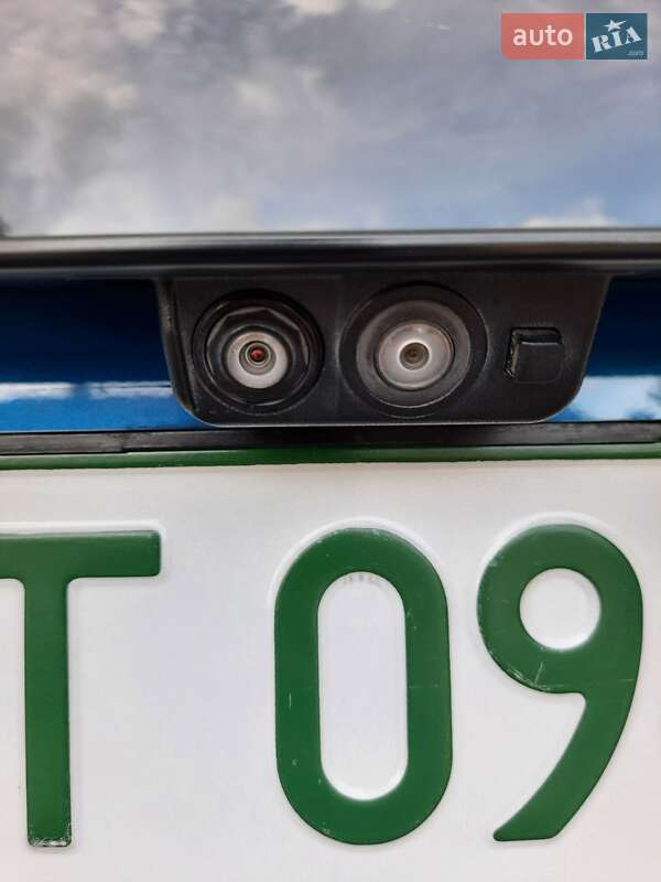 Хэтчбек Chevrolet Bolt EV 2017 в Ивано-Франковске фото 37 Хэтчбек Chevrolet Bolt EV 2017 в Ивано-Франковске