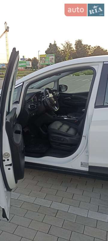 Хэтчбек Chevrolet Bolt EV 2023 в Ровно фото 10 Хэтчбек Chevrolet Bolt EV 2023 в Ровно