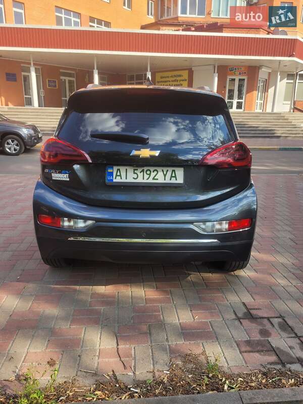 Хэтчбек Chevrolet Bolt EV 2020 в Киеве