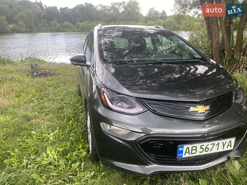 Хэтчбек Chevrolet Bolt EV 2020 в Виннице фото 2 Хэтчбек Chevrolet Bolt EV 2020 в Виннице