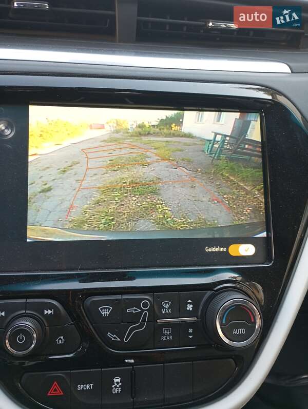 Хэтчбек Chevrolet Bolt EV 2017 в Житомире фото 7 Хэтчбек Chevrolet Bolt EV 2017 в Житомире