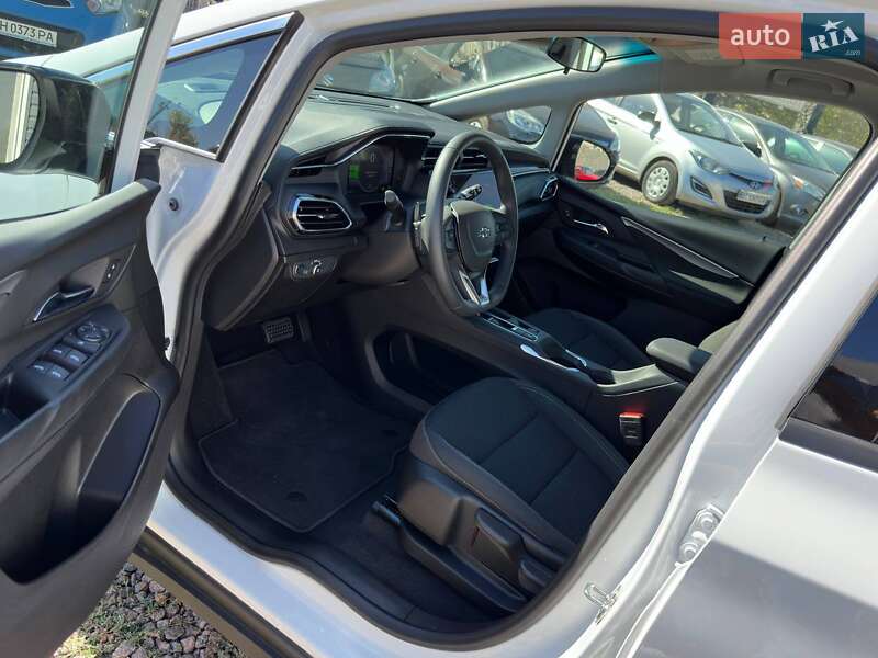 Хэтчбек Chevrolet Bolt EV 2023 в Одессе