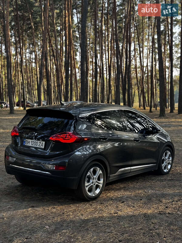 Хэтчбек Chevrolet Bolt EV 2017 в Сумах