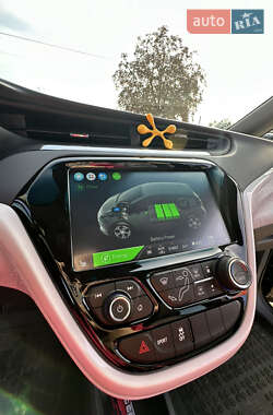 Хетчбек Chevrolet Bolt EV 2018 в Житомирі