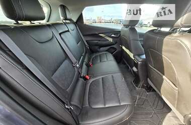 Хэтчбек Chevrolet Bolt EV 2023 в 