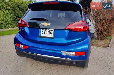Хетчбек Chevrolet Bolt EV 2017 в 