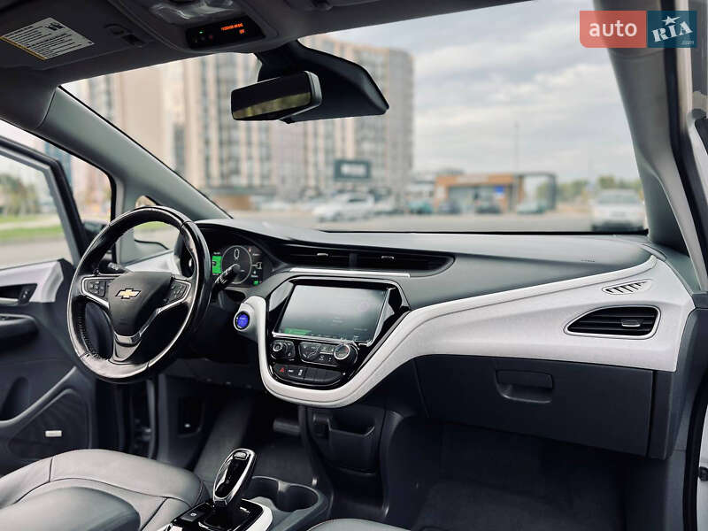 Хэтчбек Chevrolet Bolt EV 2019 в Черкассах фото 34 Хэтчбек Chevrolet Bolt EV 2019 в Черкассах