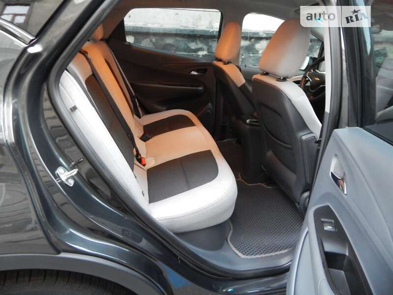Хетчбек Chevrolet Bolt EV 2017 в Львові