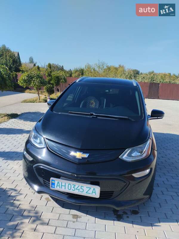Хетчбек Chevrolet Bolt EV 2018 в Першотравенську