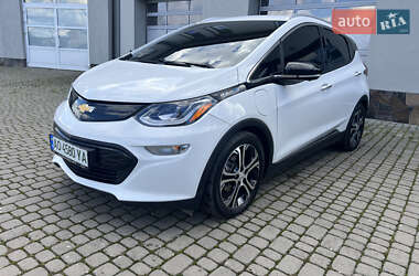 Хэтчбек Chevrolet Bolt EV 2020 в 